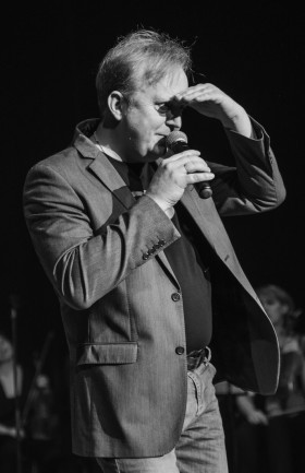 Ролик с выступлением оркестра современной музыки «Jazzatov Giga Band»