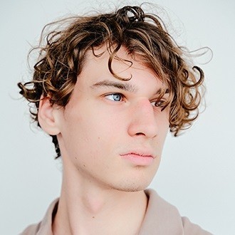 Артем Савин